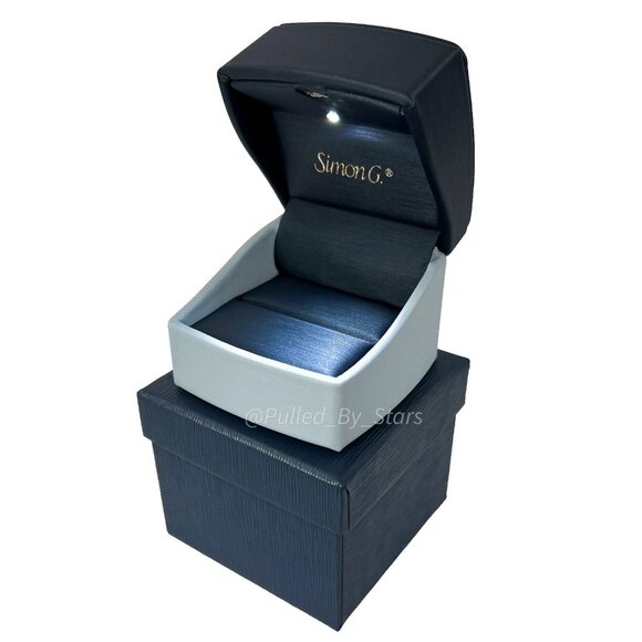 SIMON G. Internal LED Ring Presentation Gift Box & Counterbox (~2" x 2" x 1.5") - Picture 1 of 17